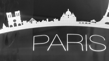Laser-Badspiegel mit LED-Beleuchtung Skyline Paris